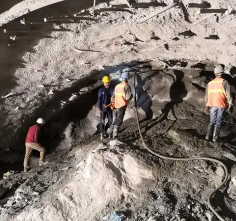 昌邑拱顶带模注浆料的施工流程及注意事项